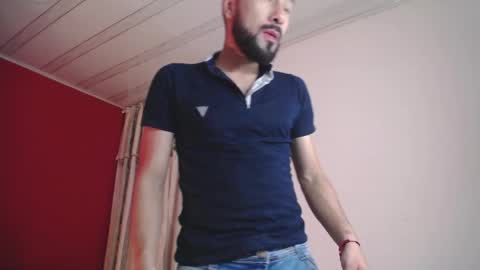 Snapshot of nainpaulo chatting on 10.04.25 nainpaulo online show from 10.04.25