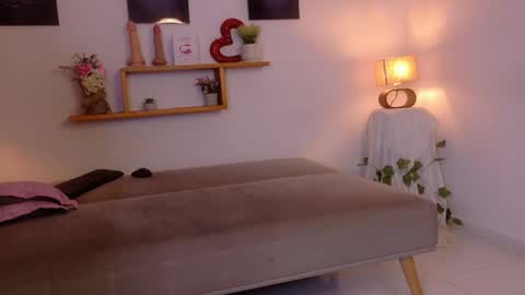 nairagold_ online show from 05.15.26