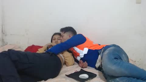 Snapshot of naisha_and_axelh chatting on 09.27.25 naisha and axel2 online show from 09.27.25