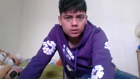 Snapshot of naisha_and_axelh chatting on 01.08.26 naisha and axel2 online show from 01.08.26