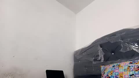 Snapshot of naisha_and_axelh chatting on 02.05.26 naisha and axel2 online show from 02.05.26