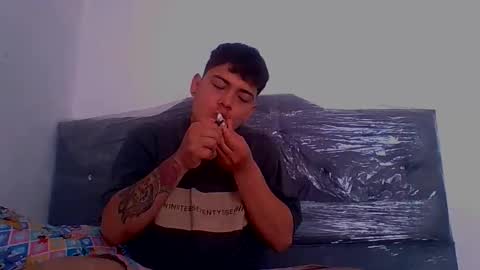 Snapshot of naisha_and_axelh chatting on 02.07.26 naisha and axel2 online show from 02.07.26