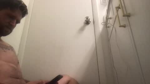 Snapshot of nakedbluesman420 chatting on 01.12.26 nakedbluesman420 online show from 01.12.26