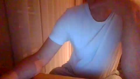 Snapshot of nakedcock5518782 chatting on 07.19.26 nakedcock5518782 online show from 07.19.26