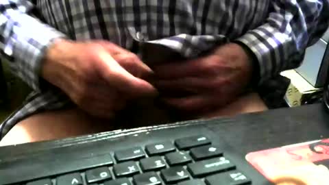 Snapshot of nakedoldguy chatting on 01.09.25 NakedOldGuy online show from 01.09.25