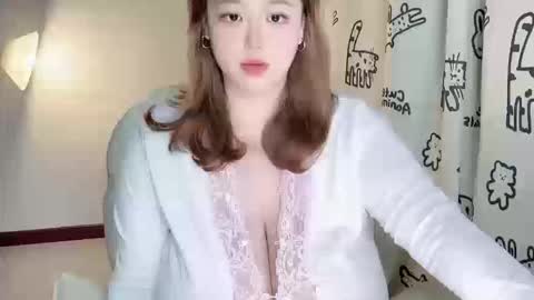 nanabigbobo online show from 10.18.25