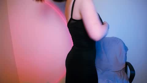 your candy  online show from 02.25.25