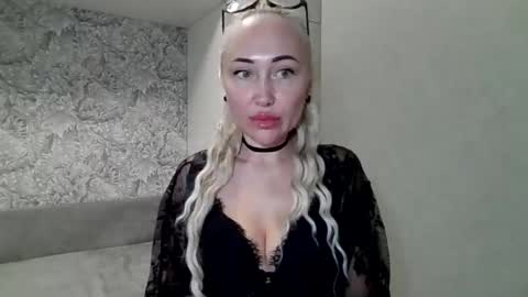 Snapshot of nanagold1 chatting on 07.22.26 nanagold1 online show from 07.22.26