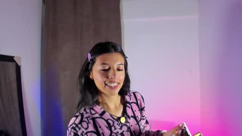 Nana  Natalia online show from 11.05.25