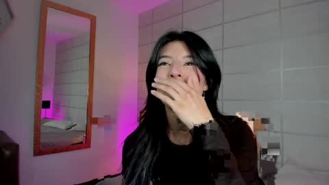 Nana  online show from 04.17.26