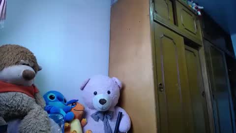 nanna yoshi online show from 02.04.26