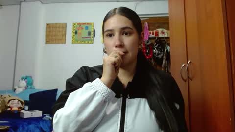 naomi_d online show from 03.11.25