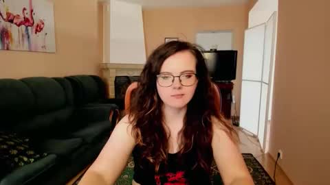 naomi_di online show from 06.10.26