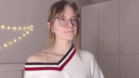 Naomi online show from 02.06.26