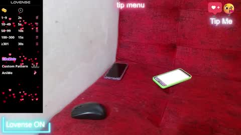 Snapshot of naomi_powel chatting on 01.18.26 naomi_powel online show from 01.18.26