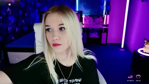 naomihita online show from 02.12.26