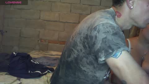 Snapshot of naomisimon chatting on 12.30.24 bellas2012 online show from 12.30.24