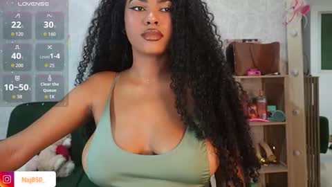 Naomi     online show from 01.12.26