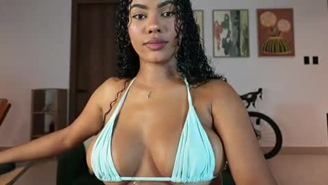 Naomi     online show from 06.25.26