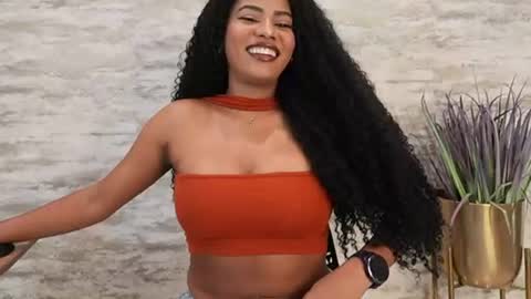 Naomi     online show from 07.18.26