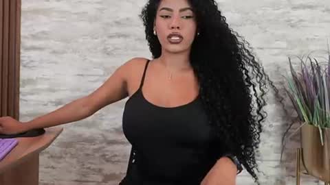 Naomi     online show from 07.22.26