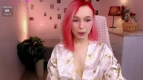 Naomi online show from 04.04.26