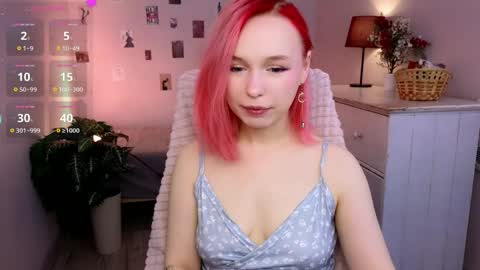 Naomi online show from 04.10.26