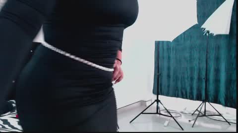 Naomy online show from 04.04.26