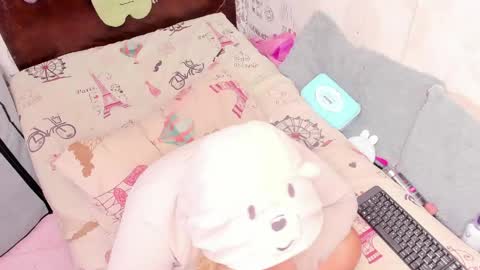 Naomyfoxx online show from 05.17.26