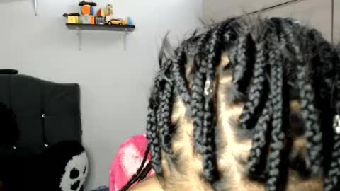 naomylux1 online show from 05.27.26
