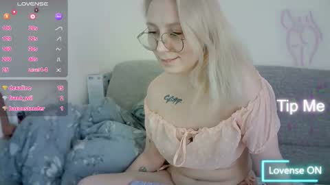 Snapshot of naozuqace chatting on 03.02.26 NaozuQAce online show from 03.02.26