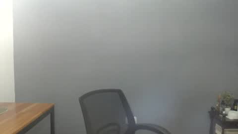 Snapshot of nappadel85 chatting on 06.17.26 nappadel85 online show from 06.17.26