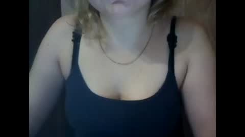 Snapshot of narcisjill chatting on 12.17.24 NarcisJill online show from 12.17.24