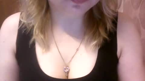 Snapshot of narcisjill chatting on 01.08.25 NarcisJill online show from 01.08.25