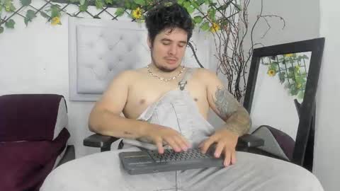 deibyd online show from 10.15.25