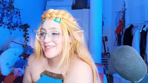 Snapshot of narubolita chatting on 03.08.25 Narubolita Narupinku online show from 03.08.25