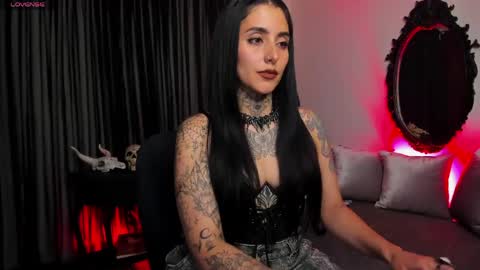 Snapshot of nasty_alice1 chatting on 05.10.26 Goddess Alice online show from 05.10.26