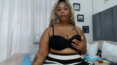 Snapshot of nastycronicax24 chatting on 07.29.26 Olwemihla Brown online show from 07.29.26