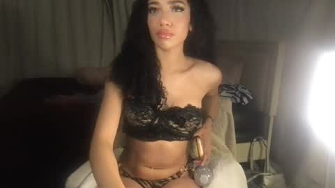 Snapshot of nastydia chatting on 07.15.26 nastydia online show from 07.15.26
