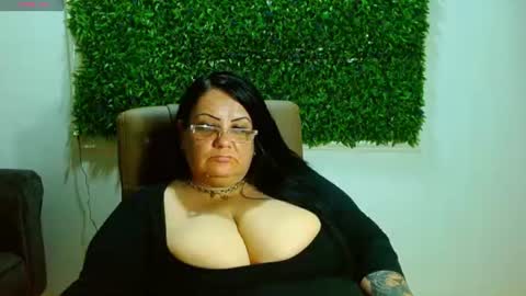 Snapshot of nastymilf34 chatting on 07.16.26 Miss Pam online show from 07.16.26