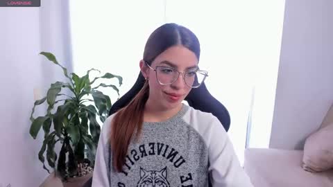Snapshot of nat_bakerss chatting on 04.16.26 nat_bakerss online show from 04.16.26