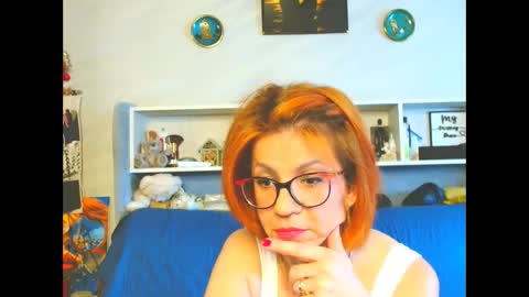 Snapshot of natali3855 chatting on 03.12.25 Natali online show from 03.12.25