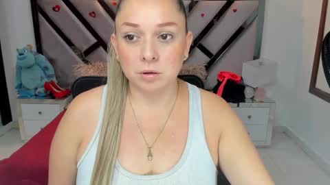 natalia5560 online show from 10.14.25