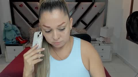 natalia5560 online show from 10.21.25