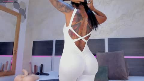 Snapshot of natalia_cruzz chatting on 04.30.26 Nata online show from 04.30.26