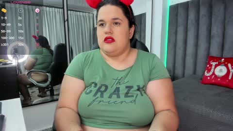 Nathalia online show from 12.12.24