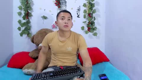 nataliaandjulliam online show from 02.17.26