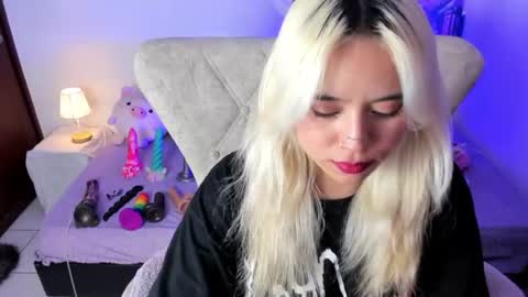 Nataliua Henao online show from 07.22.26