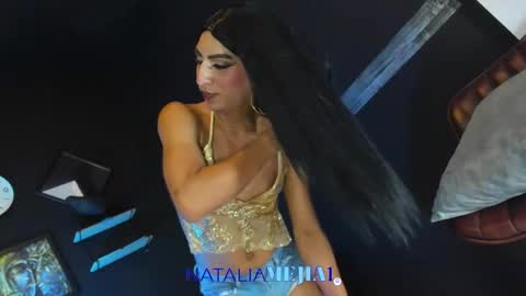 Natalia Mejia online show from 12.04.25