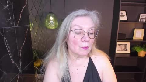 Snapshot of natalicloud chatting on 03.25.26 NataliCloud online show from 03.25.26